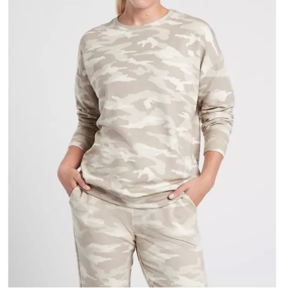 Athleta Tops - Athleta Studio To Street Printed Sweatshirt